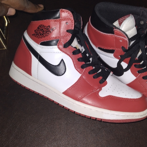 Air Jordan Retro 1 OGs Sz 10.5 Red